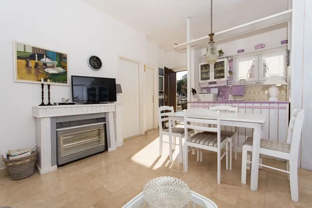 Duga - Beachfront & Seaview - A1