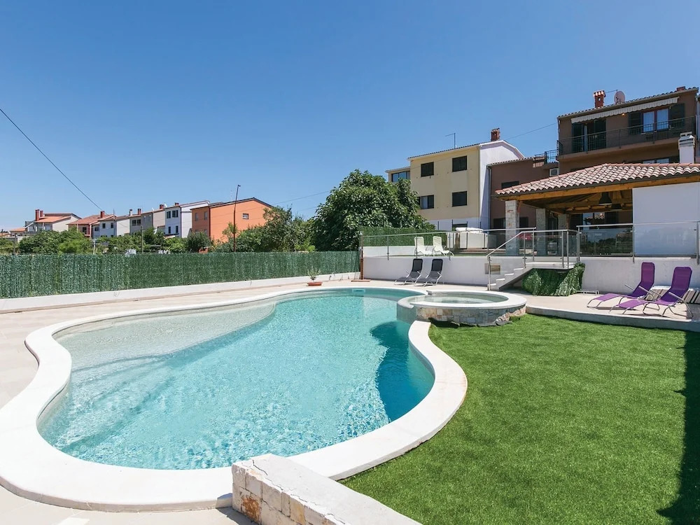 Spacious Holiday Home Near Fažana and Pula With a Private Swimming Pool and Jacuzzi