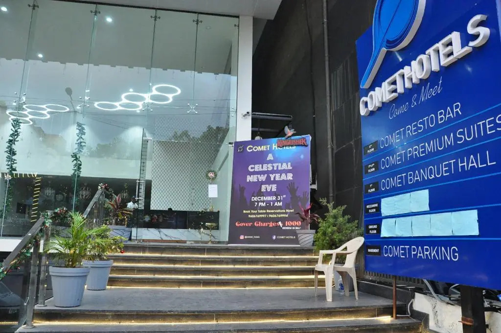 Comet Hotel