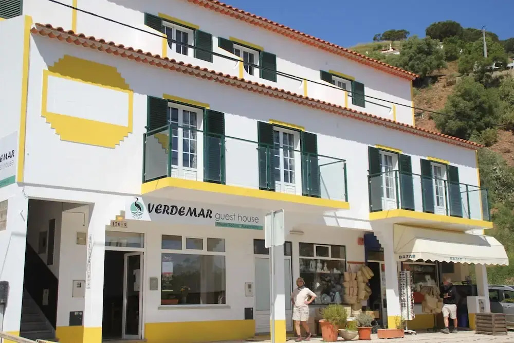 Verdemar Guest House