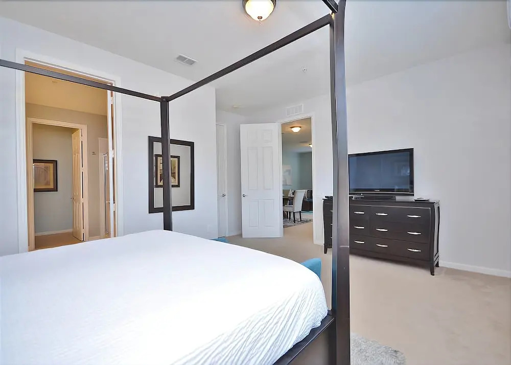4816 Cayview Avenue #107,