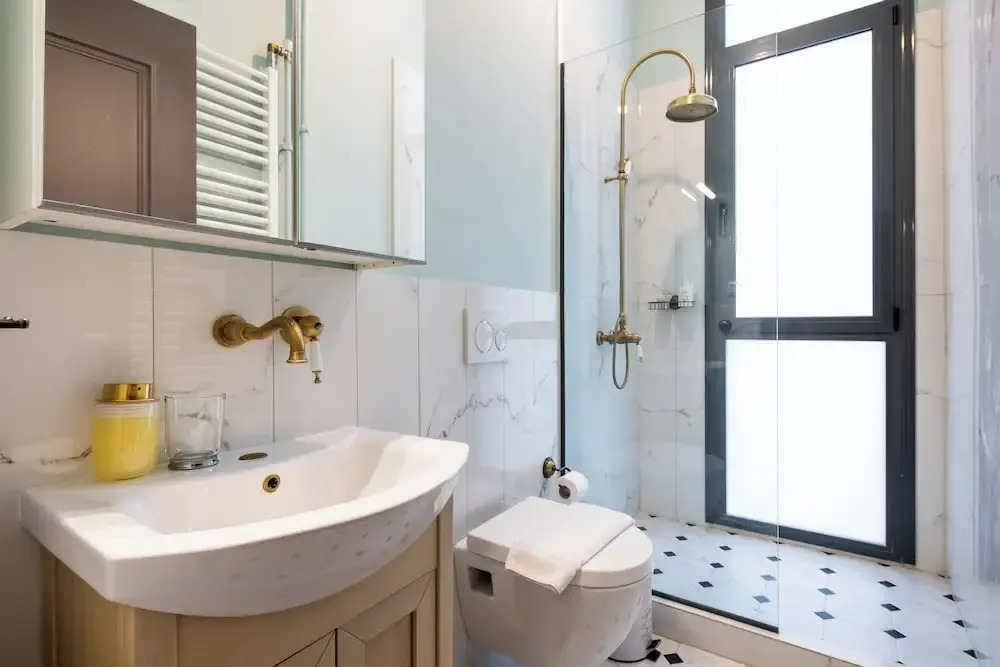 Meadows - Luxury 3-Bedroom Apt in Athens