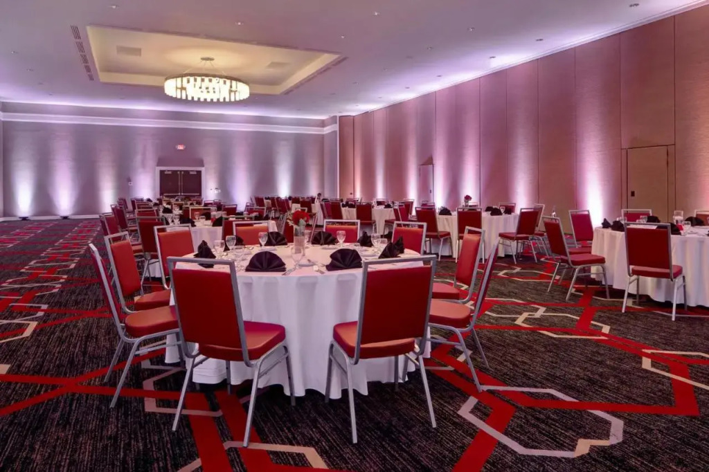 Holiday Inn Peoria-city Centre