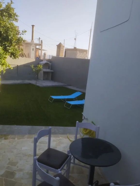 Mela s Home Agioi Deka