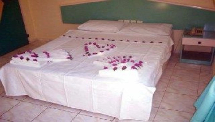 Happy Holiday Apart