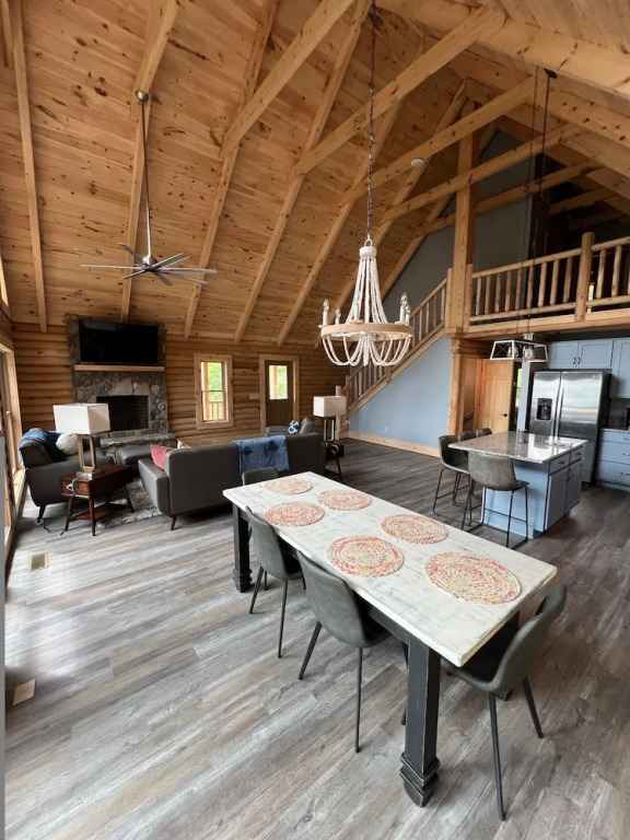 Wintergreen Chesnut Hot-tub Arcade Fireplace