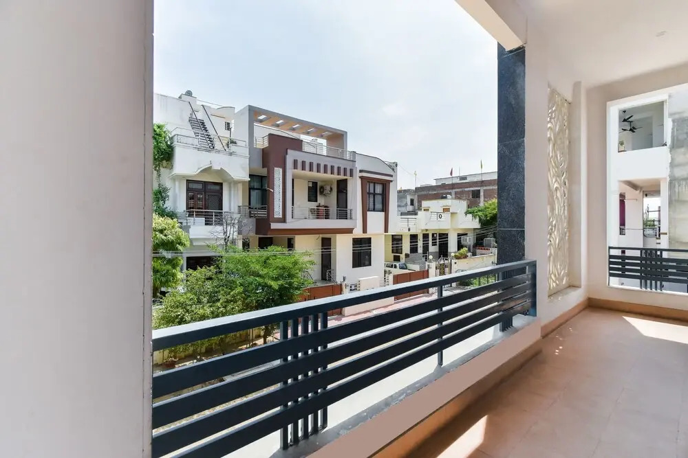 OYO 45329 Hotel Shreemaya