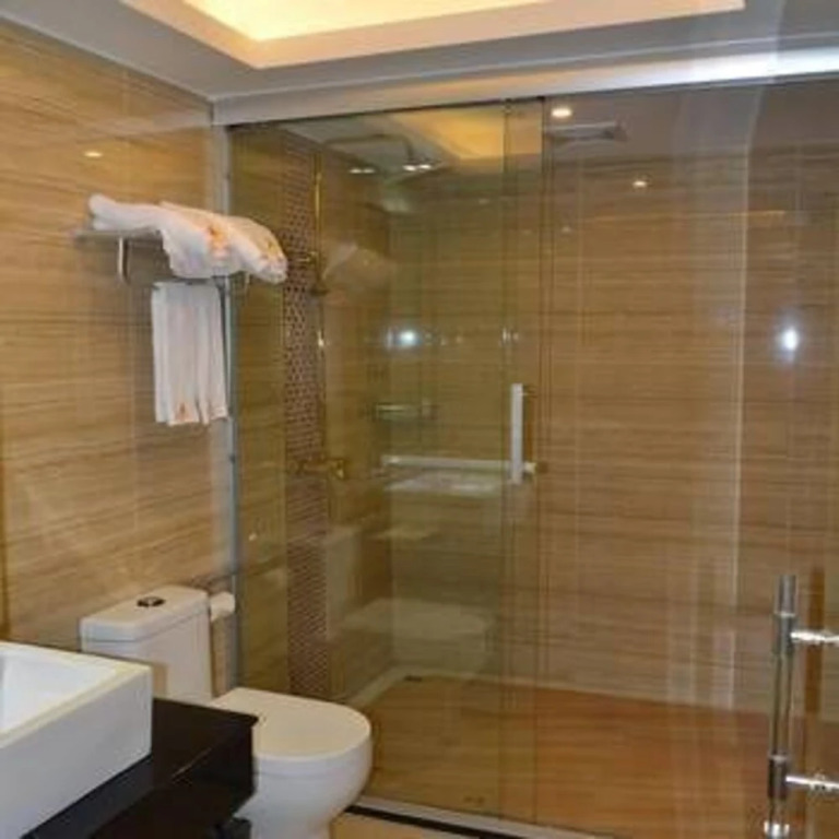 Lijiang Hotel