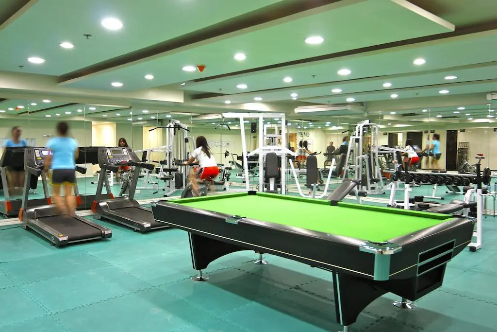 Regency Grand Suites