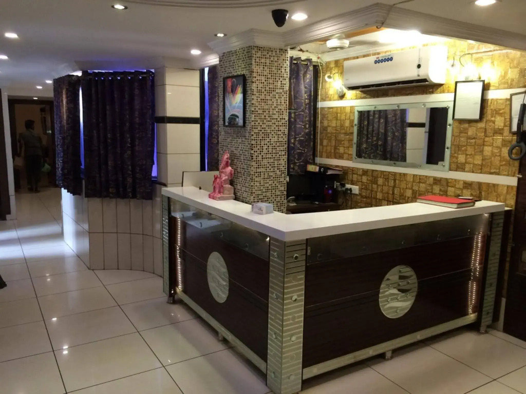 Hotel O Kanchan Palace