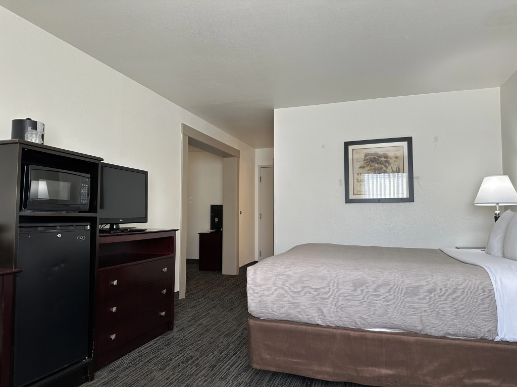 Quality Inn & Suites Everett