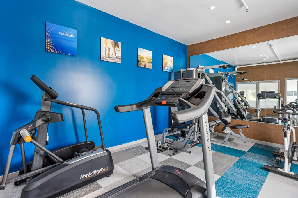 Comfort Inn & Suites Harrisburg-Hershey North