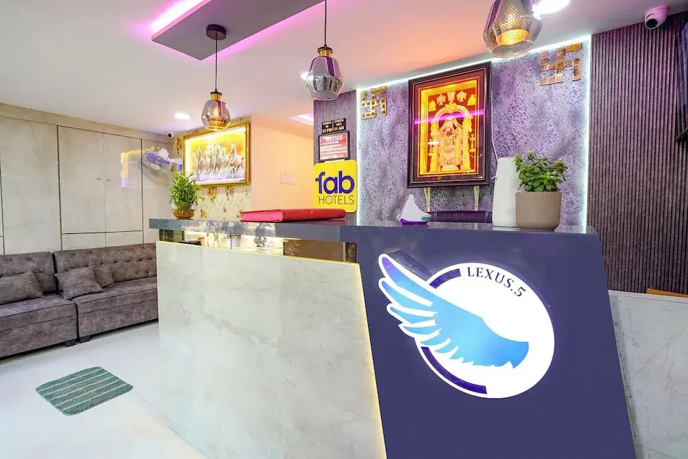 Fabhotel Lexus.5