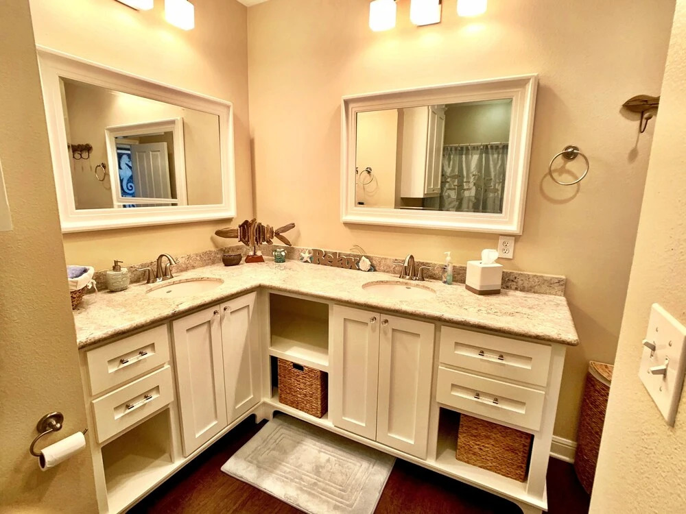 A Hop, A Skip And A Splash 3 Bedroom Home