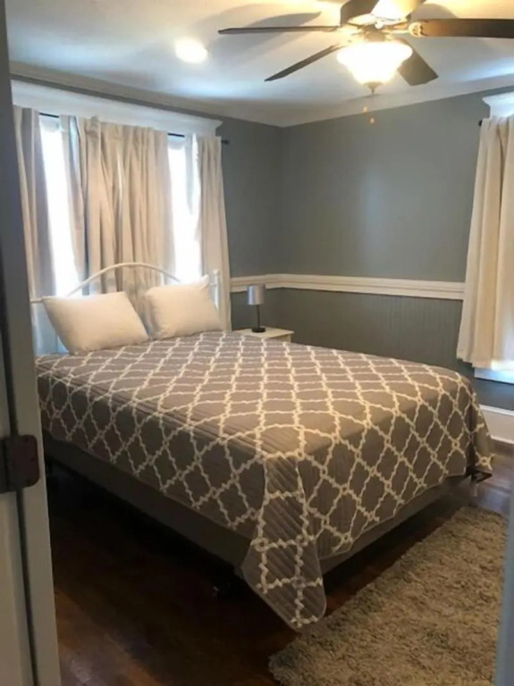 Howards Creek Inn