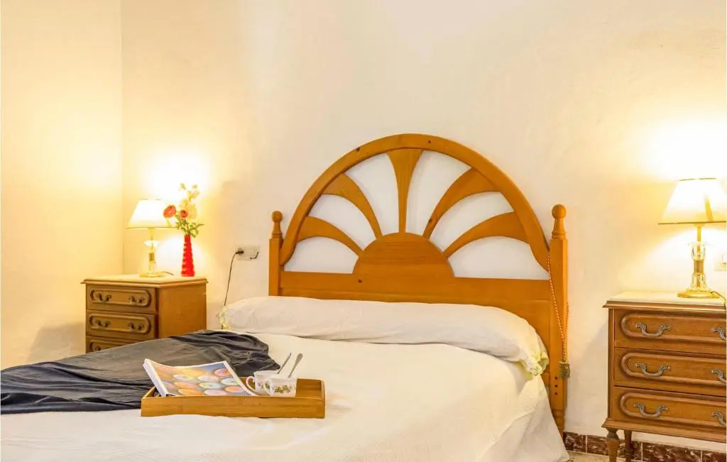 3 Bedroom Lovely Home In Olivares