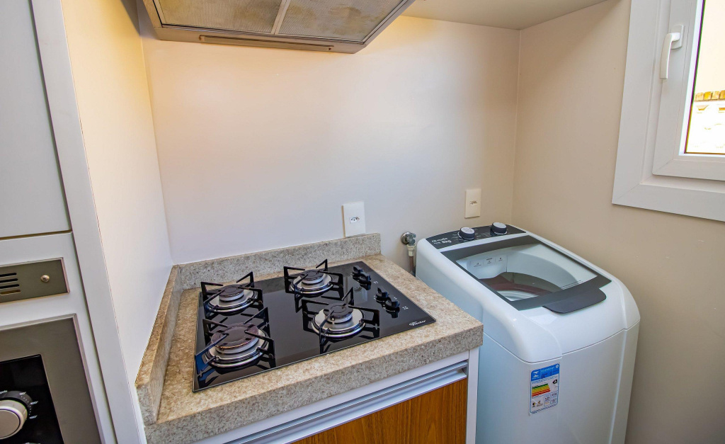 1078   Apartamento Com Vista Para O Mar Em Bombinhas