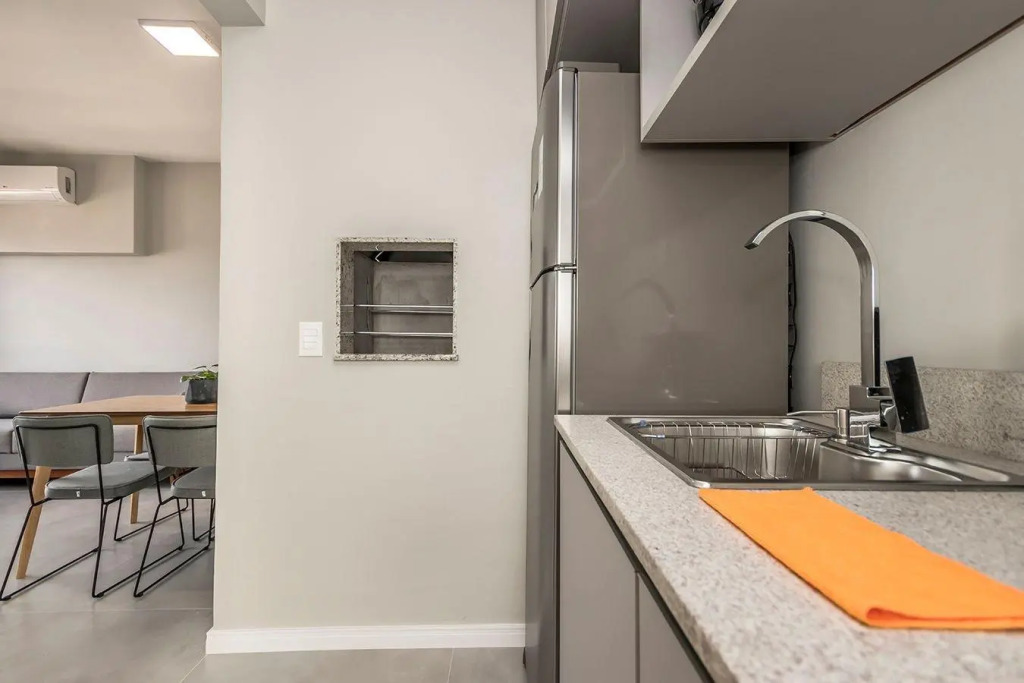Lindo Apto Para Casal Porto Alegre Con1820