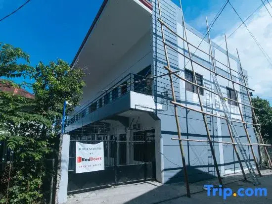 RedDoorz at Aurea Apartelle