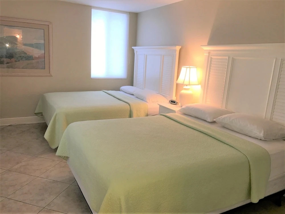 101 - Excelsior 2 Bedrooms 2 Bathrooms Condo