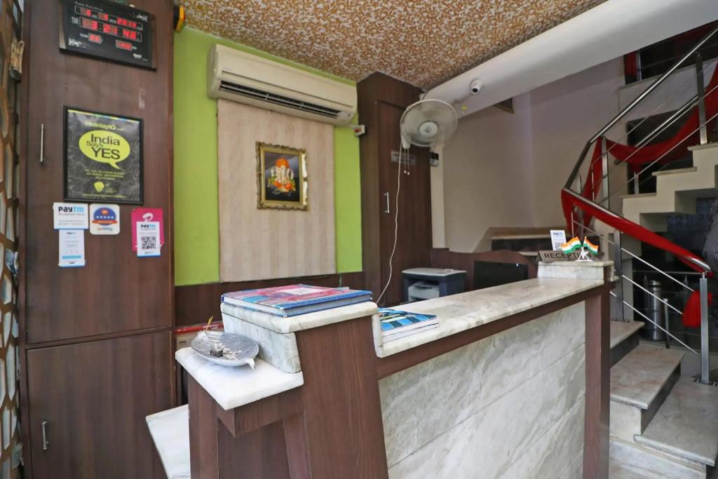 Hotel Mandiram