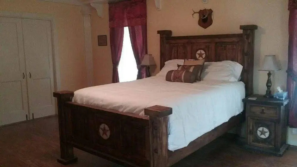 The Graceful Inn