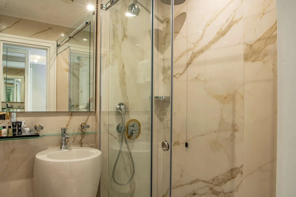 Radisson Collection Morina Hotel, Tirana