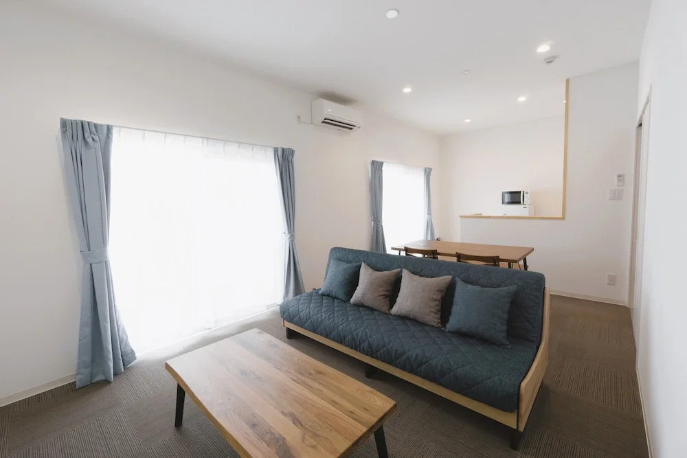 Condominio Miyako Airport