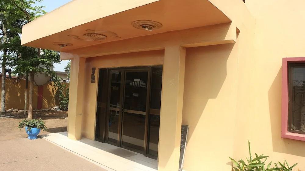 Kad Hotel