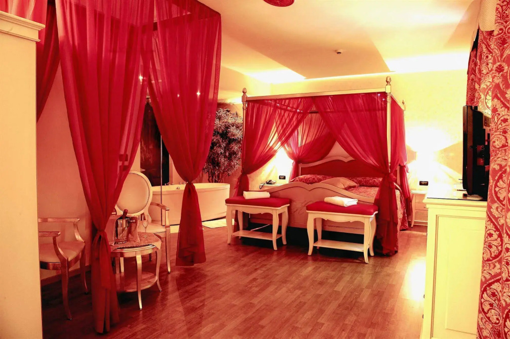 LVG Hotel Collection - Riz