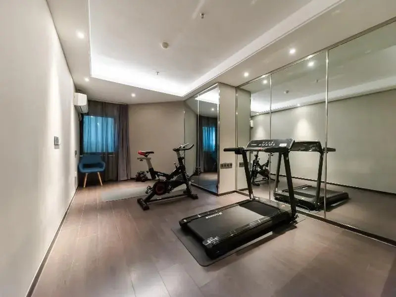 Yilong Anyun Hotel (Suzhou ShiQuan Road Nanmen Subway Station)