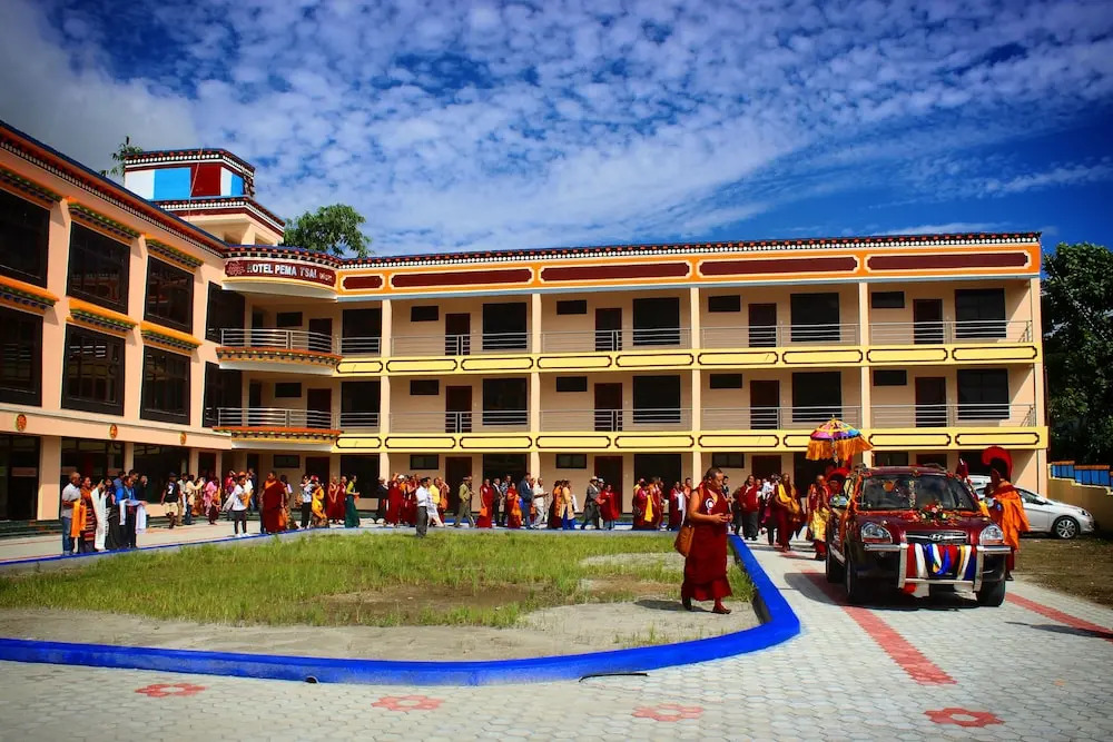Hotel Pema Tsal
