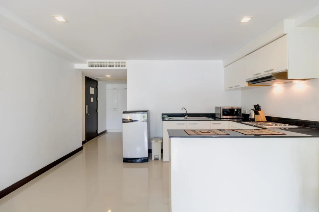 Kris 2301 - Partial sea view studio in BangTao