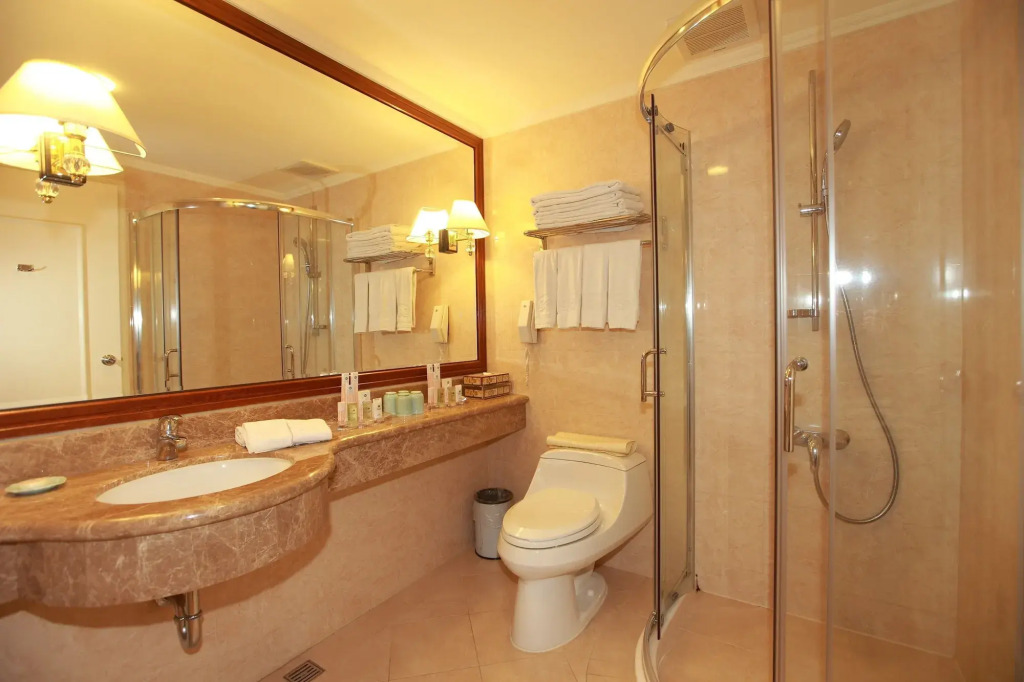 Grand Boss Hotel