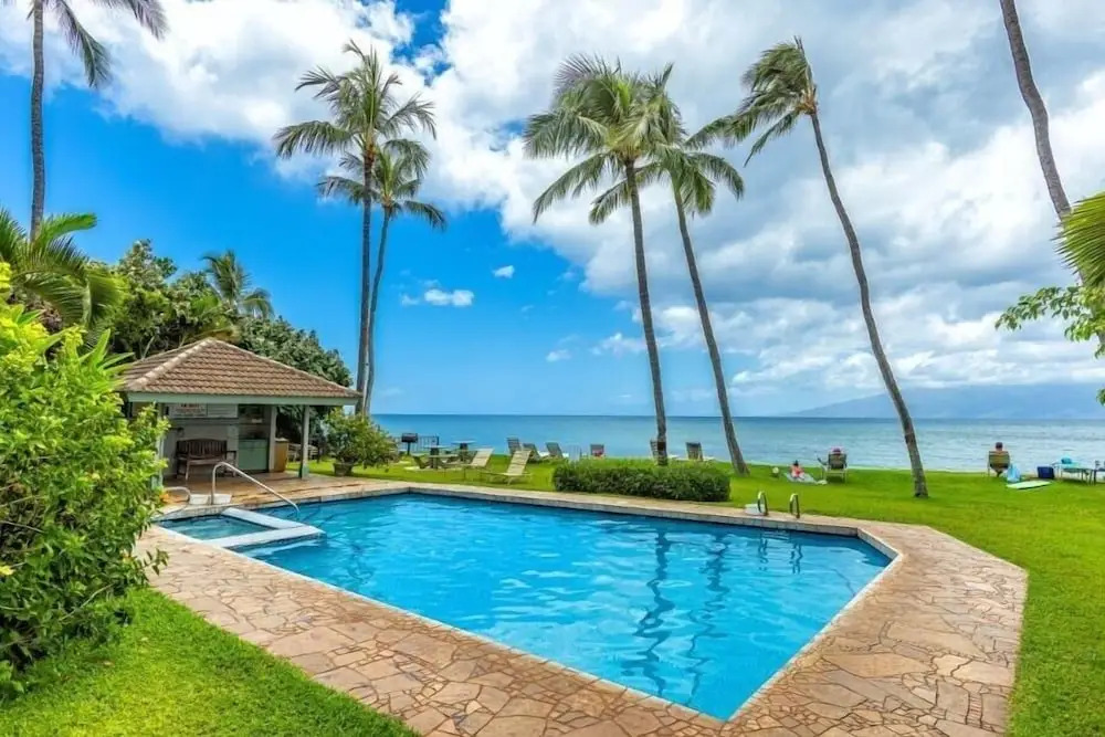 Hale Mahina, #b-405 2 Bedroom Condo by RedAwning