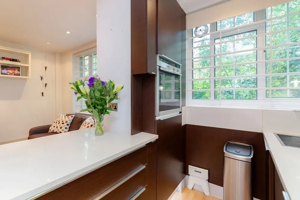 HighSt Kensington Studio - BaseToGo