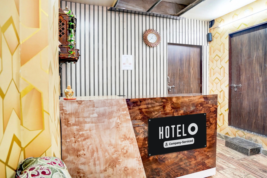 Hotel O BLW Kakarmatta Near Banaras Junction