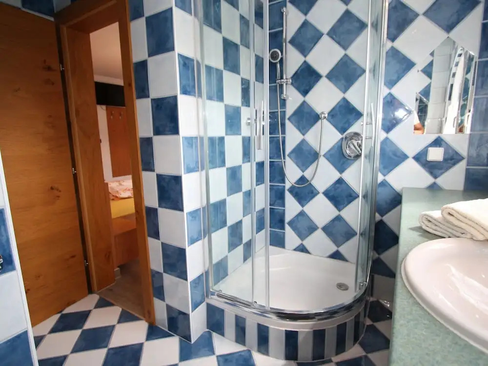 Spacious Holiday Home in Goldegg near Ski Lift