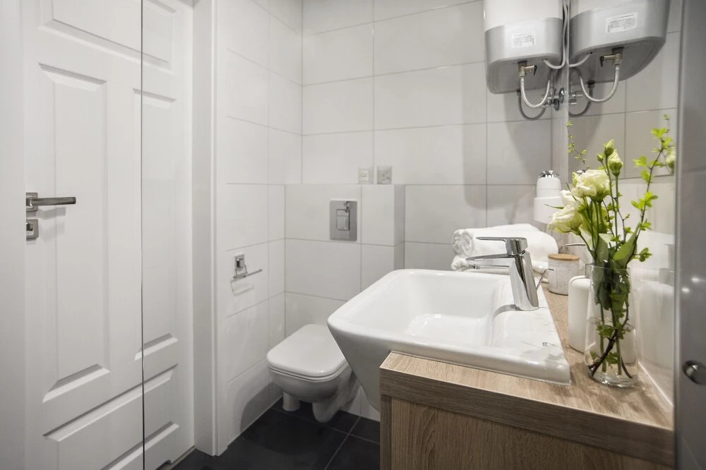 7 Continents Apartments
