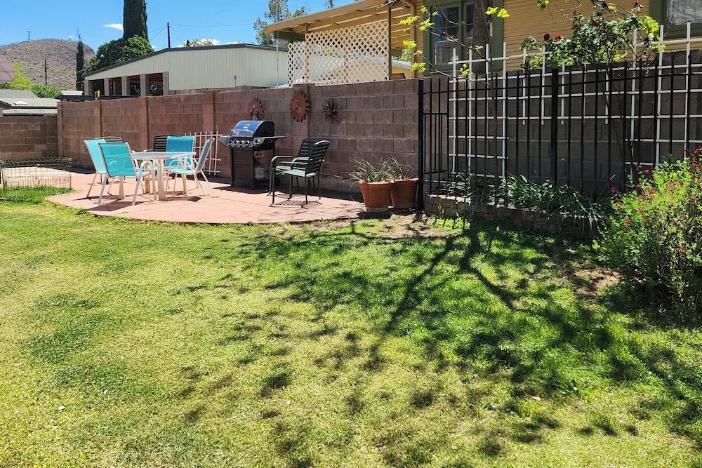 Bisbee Home < 1/2 Mi to Park & Tennis Courts!