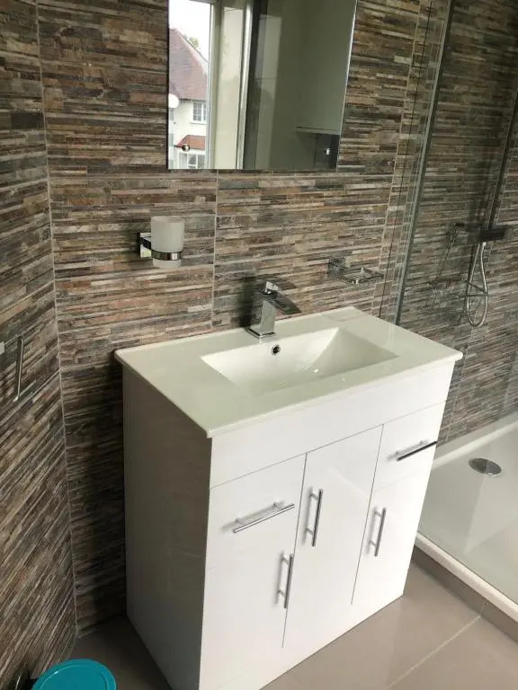 Treetops flat2 Hall Green B28