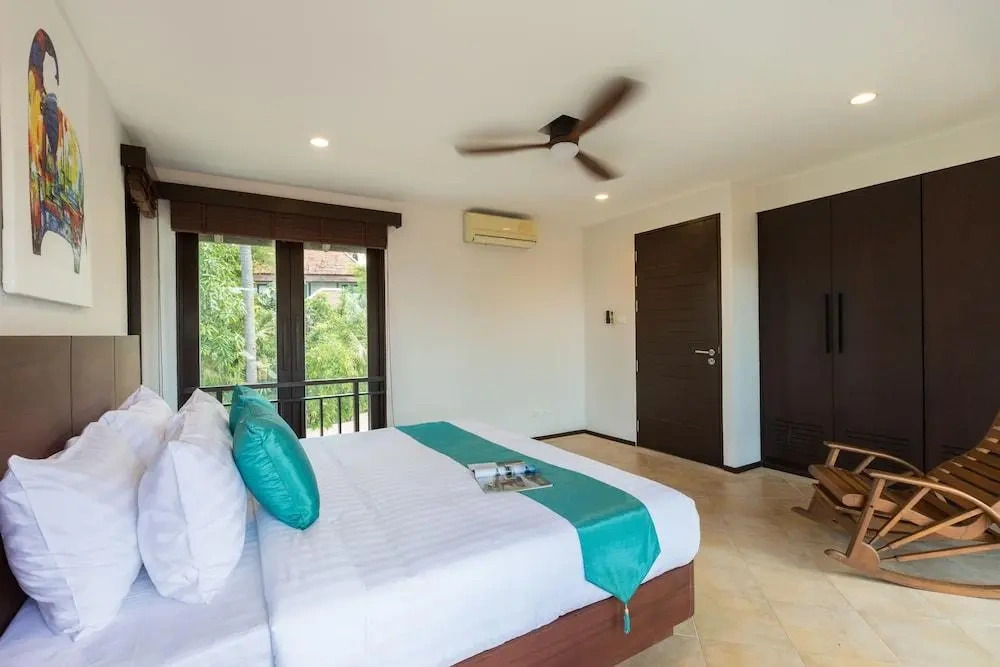 Villa Divina - Stunning Pool Villa 3 Mins Walk to Beach