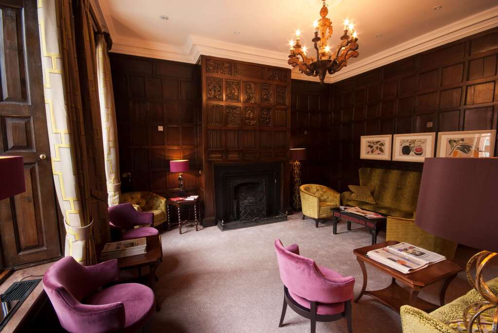Sir Christopher Wren Hotel