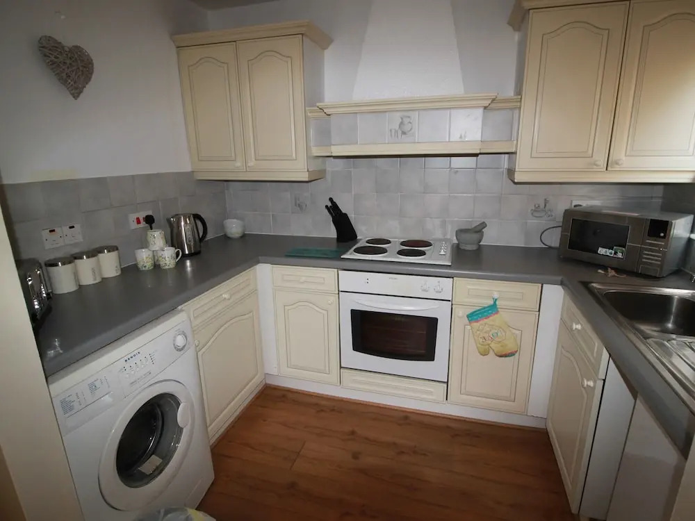 Richmond Court Apartment by Cardiff Holiday Homes