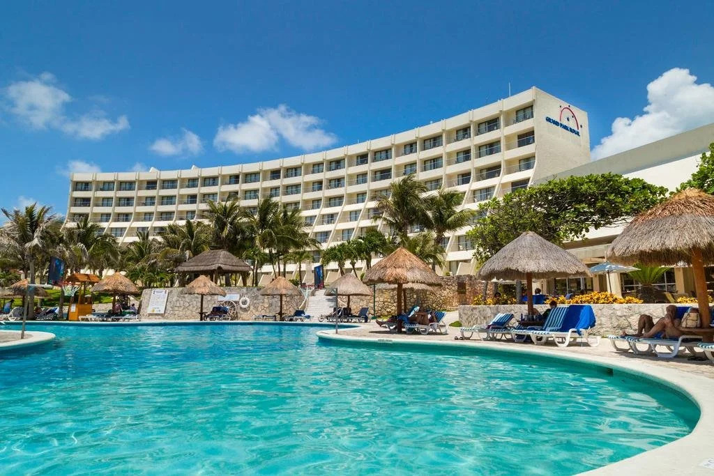 Royal Select at Grand Park Royal Cancún
