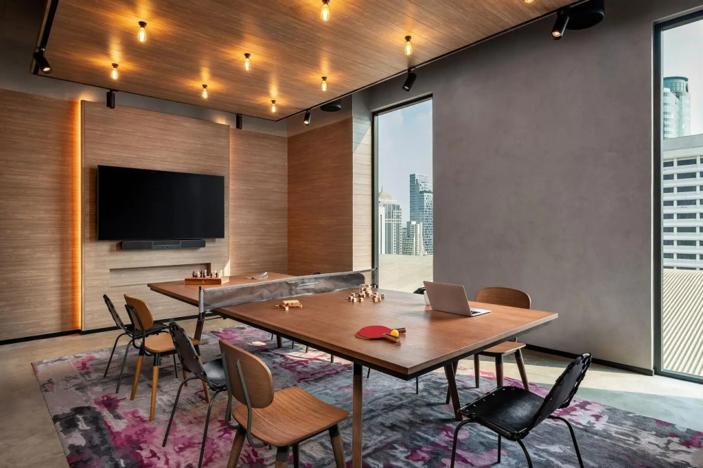 Moxy Bangkok Ratchaprasong