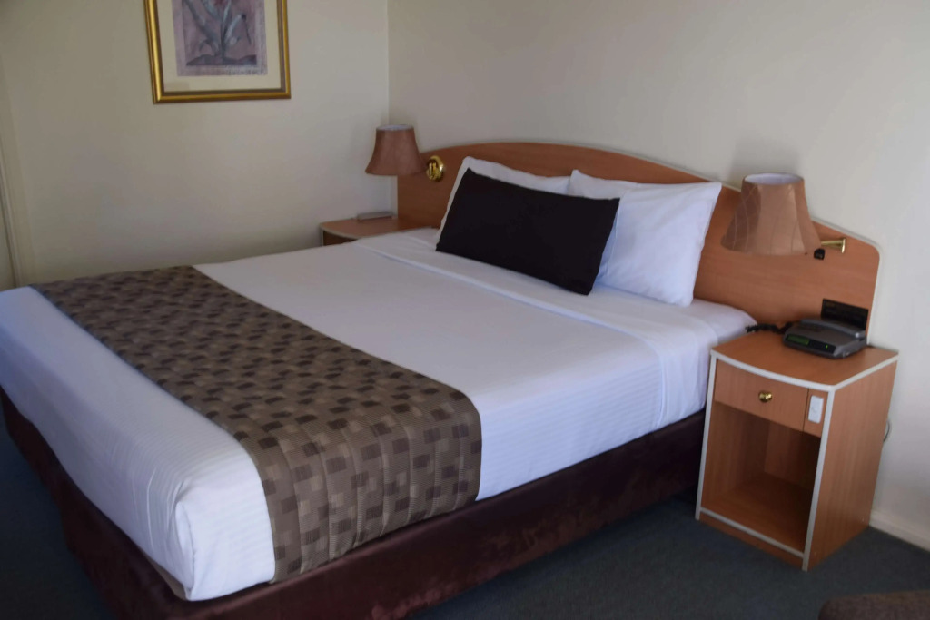 Coachmans Inn Motel