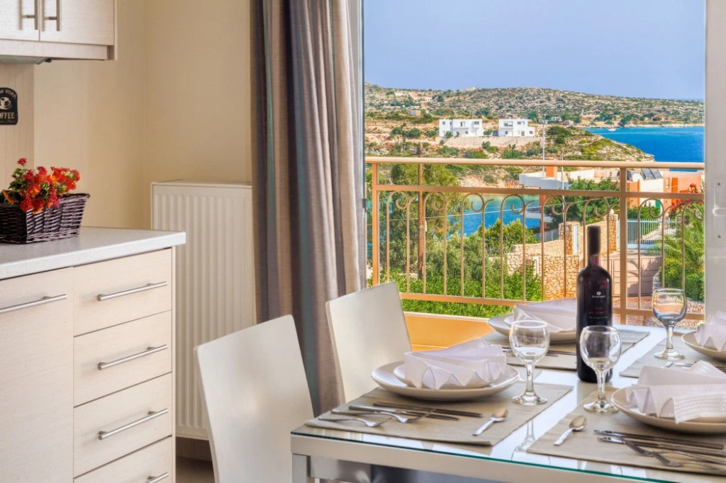 Crete View