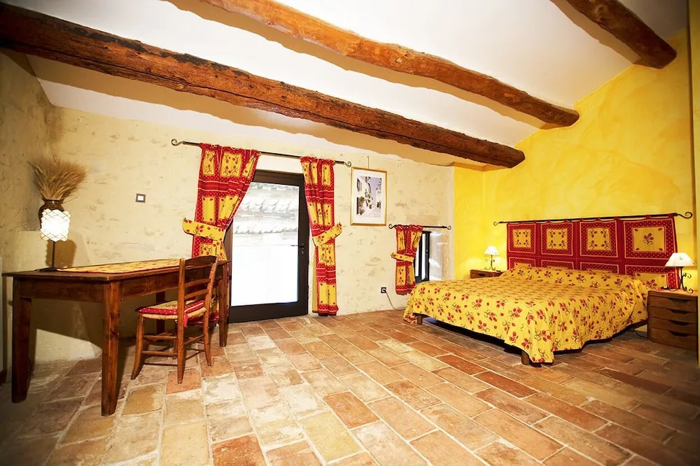 Maison dHôtes Lou Geneste