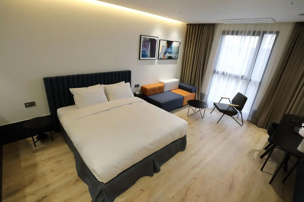 Orchid Hotel
